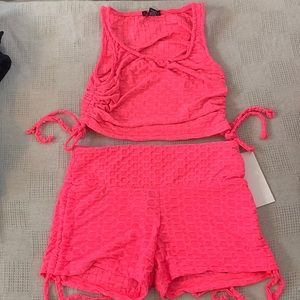 Size L- Workout/yoga/lounge outfit brand new never worn